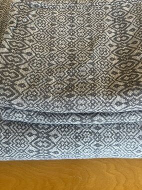 WEST ELM European Flax Linen Cotton Geo Jacquard King/Cal King Duvet & 2 Shams